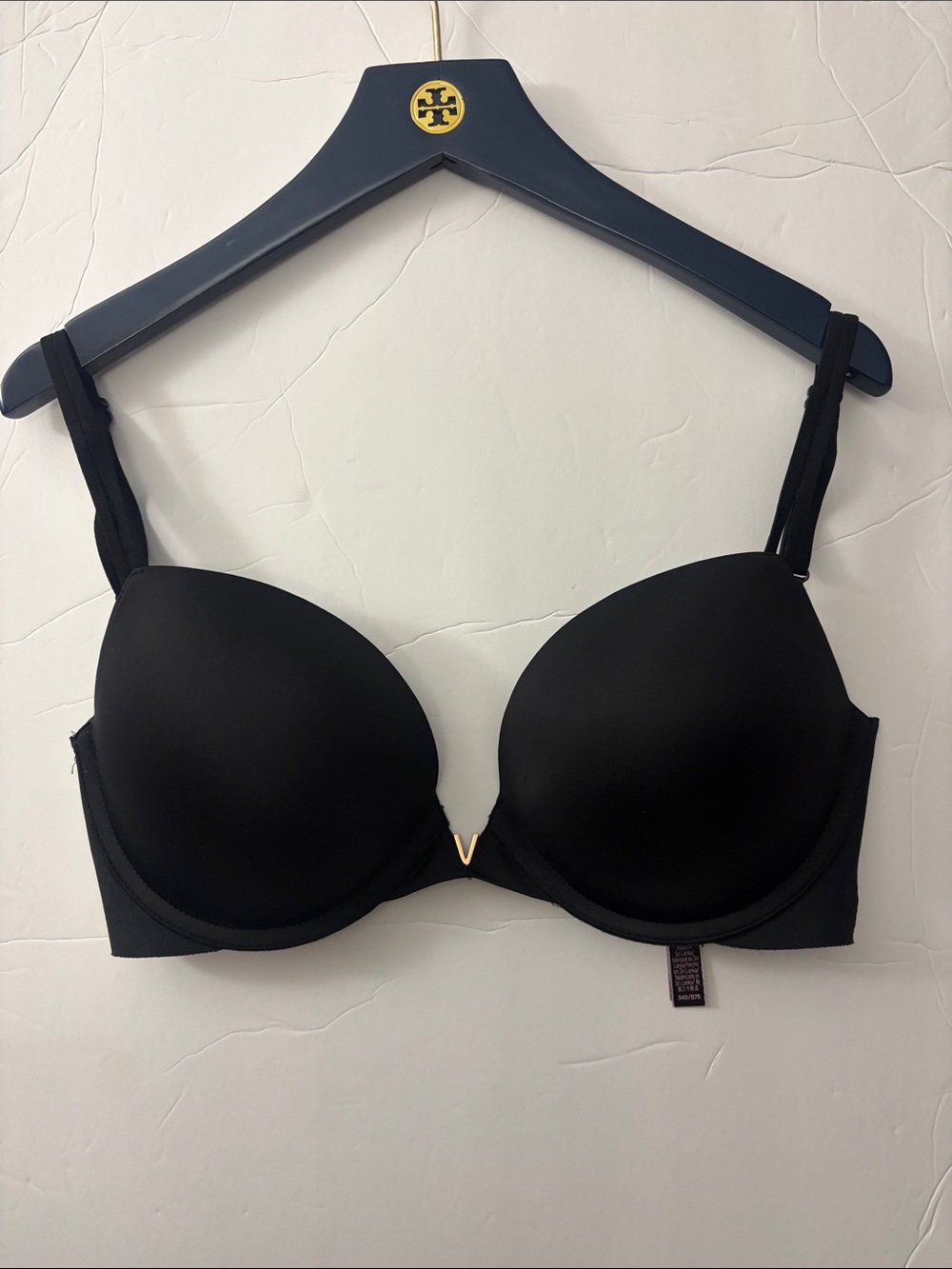 Victoria's Secret Black  Push-Up Bra 36D